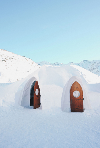 Others 4, Village Igloo Val Thorens, Savoie