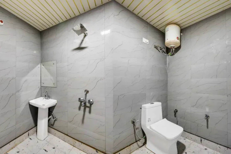 Bathroom, FabHotel Premium Villa Devli, Delhi