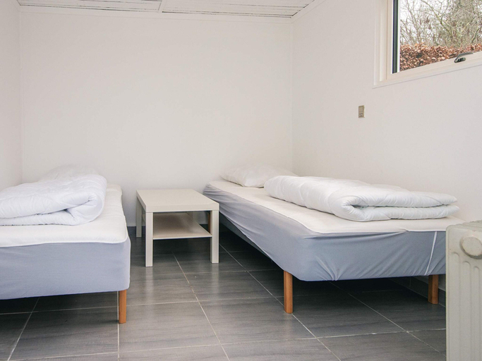 Bedroom 2, 6 Person Holiday Home in Farvang, Silkeborg