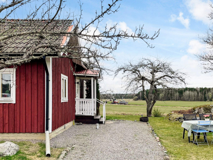 Others 2, 4 Person Holiday Home in Enkoping, Enköping