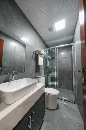 Bathroom 3, MIMOSA HOTEL HA LONG, Hạ Long
