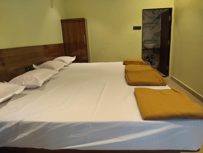 Others 5, Shree Lakshvinayak Lodge, Aurangabad