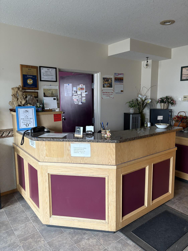 Others 5, Crossfield Country Inn, Division No. 6