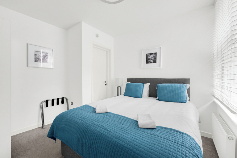 Others 5, Sterling House by City Living, London
