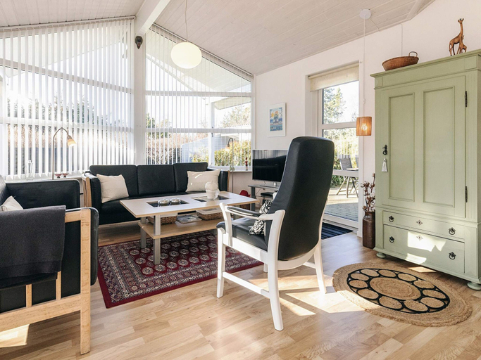 Others 4, 5 Star Holiday Home in Hals, Aalborg