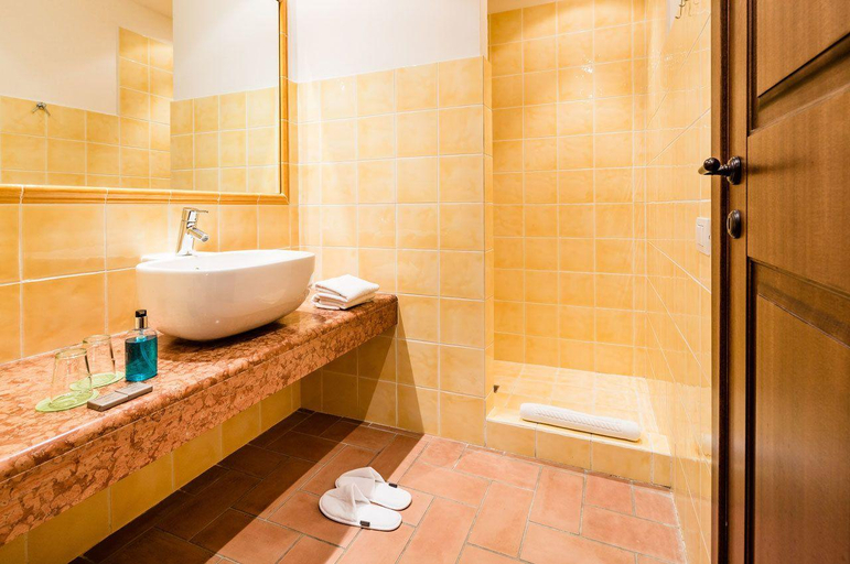 Bathroom 4, Poggio Antico, Ancona