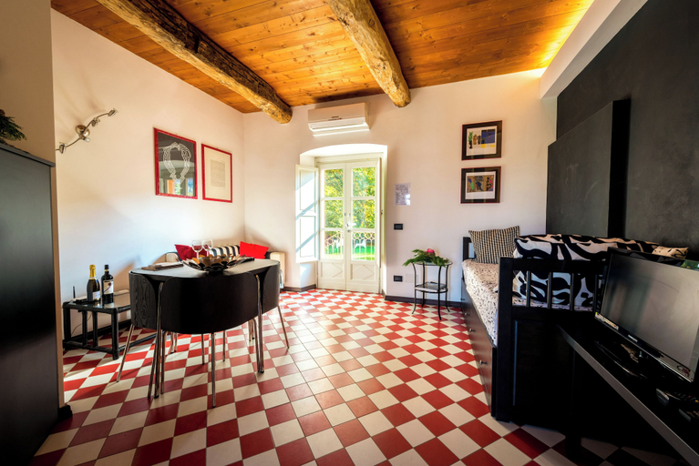 Others 3, Tenuta La Fiscala, Alessandria