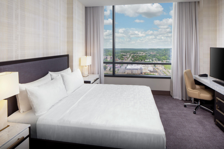 Bedroom 3, Hilton Rochester Mayo Clinic Area, Olmsted