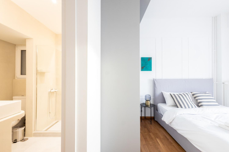 Others 4, Charming Seaside Apartment | Elegant 2BR in Glyfada, Attica