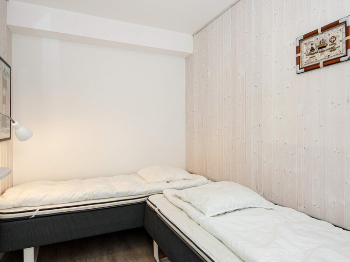 Bedroom 2, Holiday Home in Wendtorf, Plön