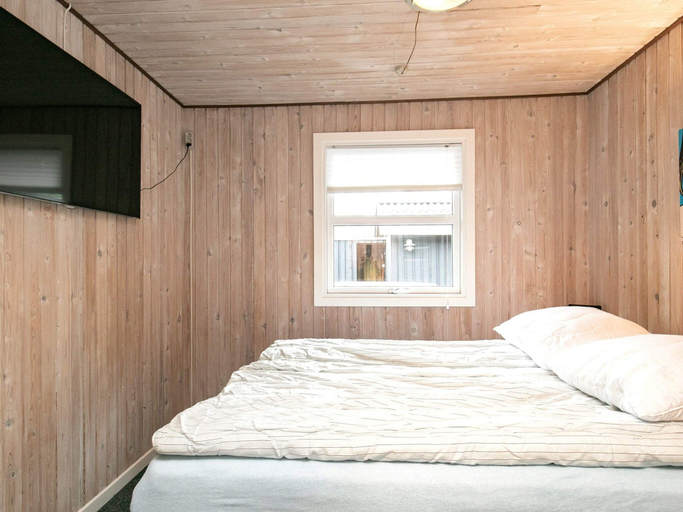 Bedroom 2, 6 Person Holiday Home in Hals, Aalborg