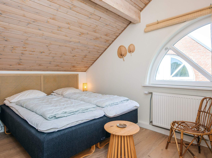 Bedroom 2, 6 Person Holiday Home in Romo, Tønder