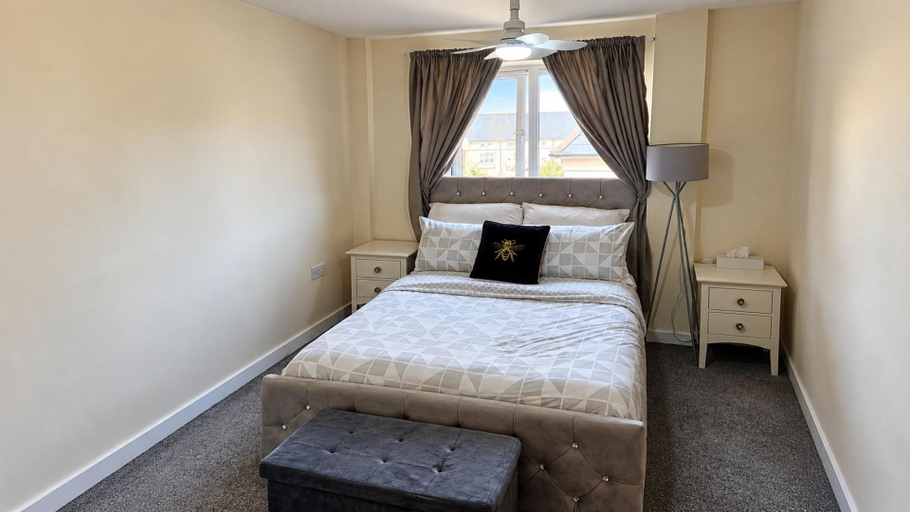 Others 4, 1-bed Apartment, Sleeps 4 Near Orton Wood, Cambridgeshire