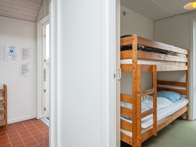 Bedroom 4, 6 Person Holiday Home in Romo, Tønder