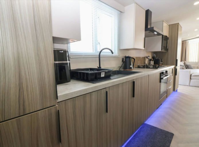 Others 2, Cabin Sleeps 6 With Parking, Scottish Borders