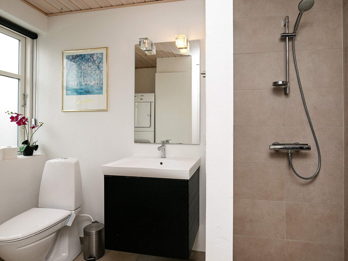 Bathroom 3, Holiday Home in Ranum, Vesthimmerland