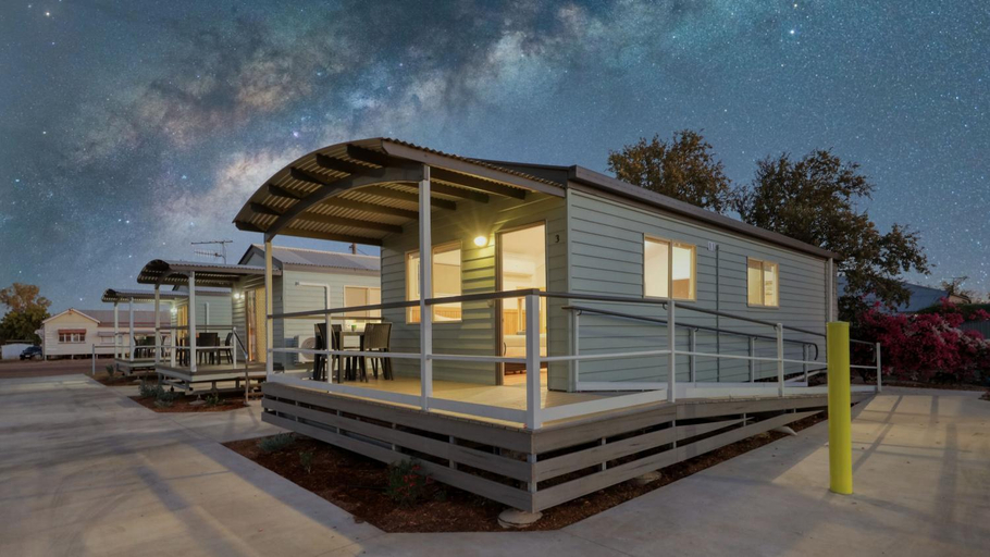 Others 5, Longreach Starlight Cabins - Boutique Outback Accommodation, Longreach