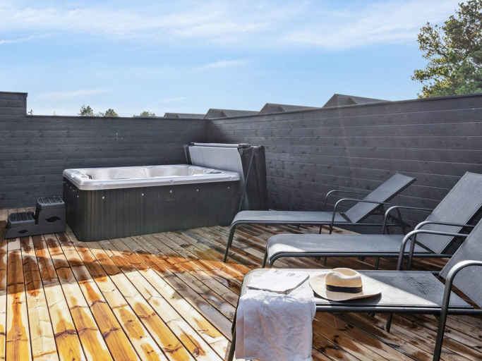 Others 4, 5 Star Holiday Home in Romo, Tønder