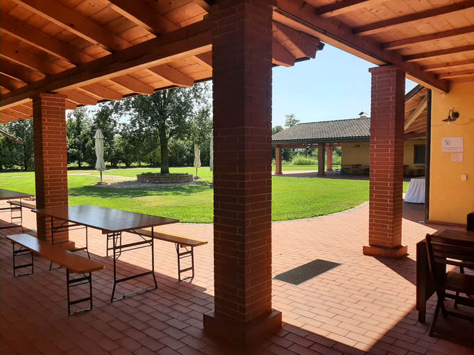 Public Area, Corte All'olmo, Verona