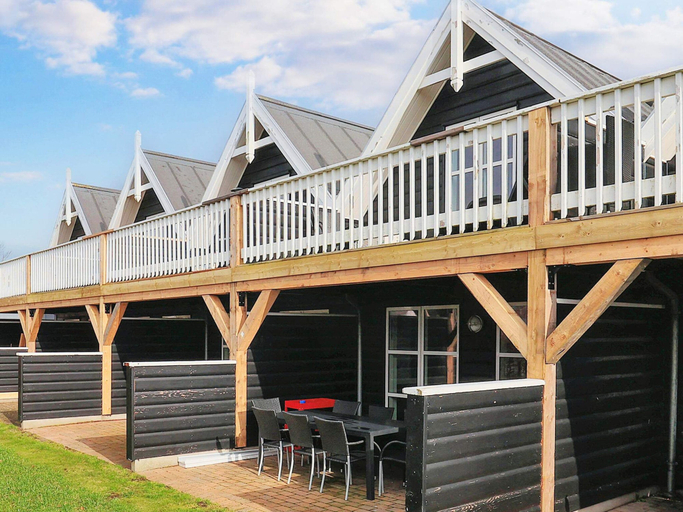 Exterior & Views 2, 4 Star Holiday Home in Blavand, Varde
