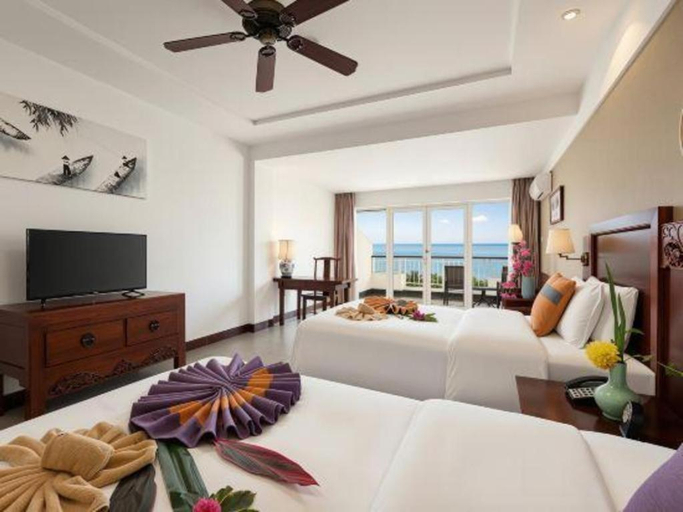 Bedroom 3, Haikou West Coast Hotel, Hainan