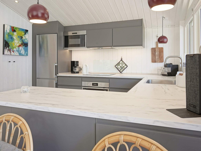 Others 4, 5 Star Holiday Home in Nexo, Bornholm