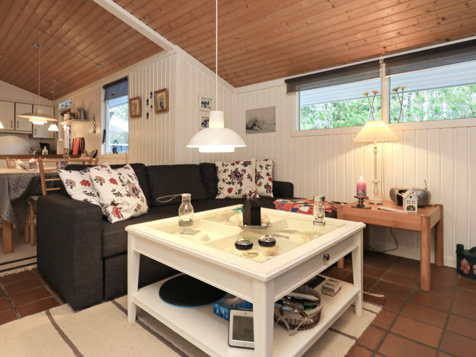Others 4, 4 Star Holiday Home in Albaek, Frederikshavn