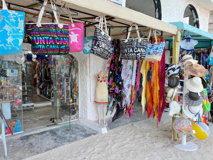 Others 5, CARIBBEAN FIESTA - STUDIOS and SUITES playa LOS CORALES, Salvaleon de Higuey