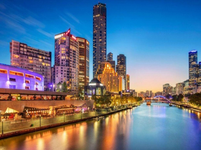 Others 4, Panoramic 2-bed Apartment Near South Melbourne, Melbourne