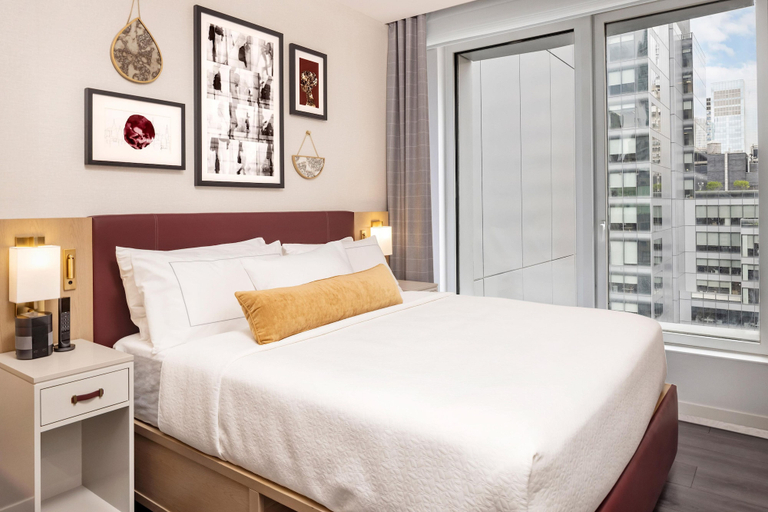 Bedroom 3, Hilton Club The Central at 5th New York, New York