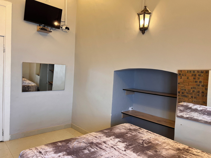 Others 5, Kings Park Lodge, eThekwini