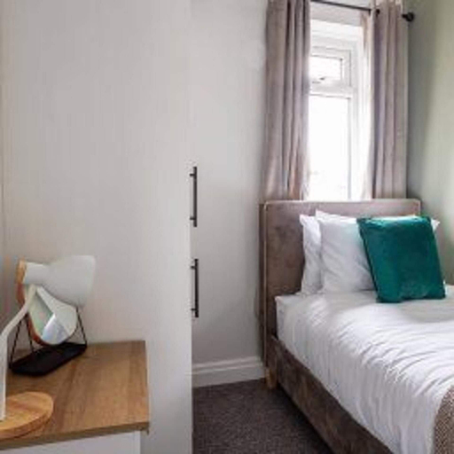 Others 4, Central Hartlepool - Sleeps 6 - Parking - Sea Side, Hartlepool