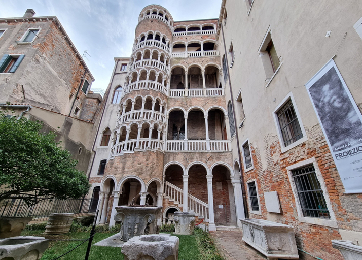 Others 4, SPIRAL-Canal-View, Venezia