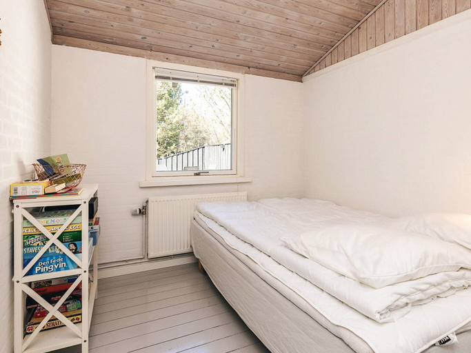 Bedroom 2, 6 Person Holiday Home in Albaek, Frederikshavn