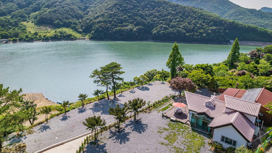 Others 5, Nonsan Lake Hill, Geumsan