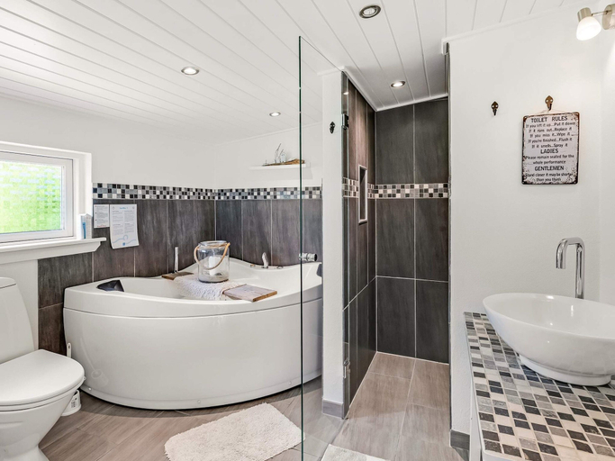 Bathroom 3, 4 Star Holiday Home in Hemmet, Ringkøbing-Skjern