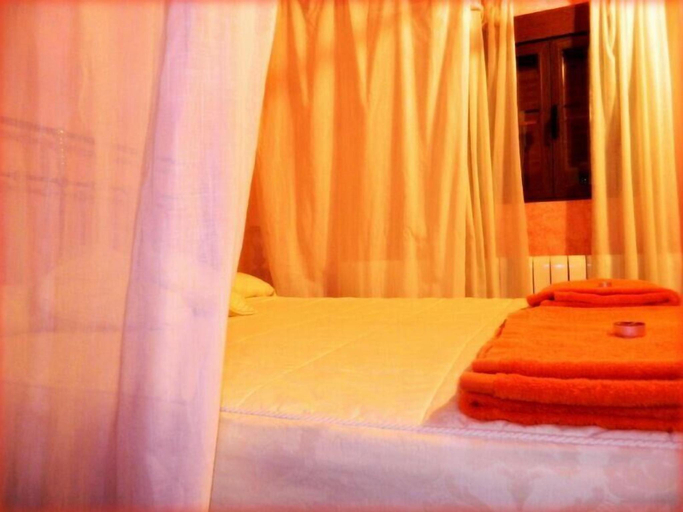 Bedroom 2, La Casa de los Templarios, Badajoz