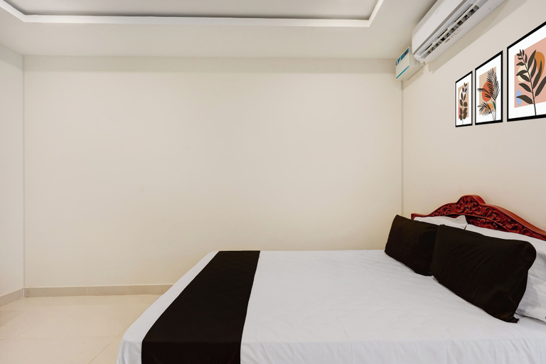 Others 5, Hotel O Eswar Grand Palace Perungudi, Chennai
