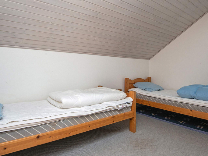Bedroom 4, 6 Person Holiday Home in Romo, Tønder