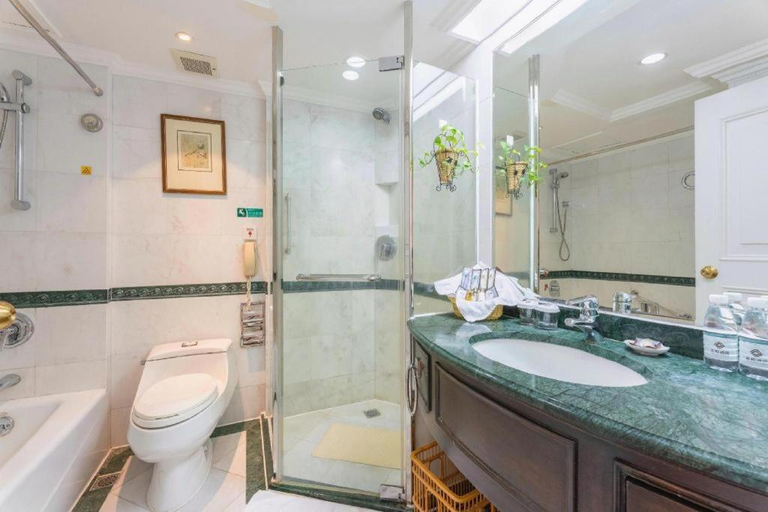 Bathroom, Shantou Golden Gulf Hotel, Shantou