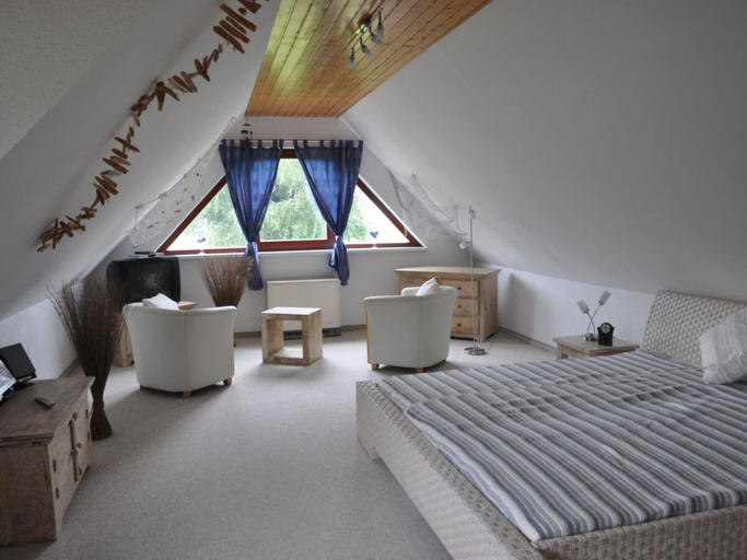 Others 4, Holiday Home With 5 Bedrooms, Vorpommern-Rügen