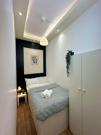 Others 4, Quiet Partition Room in Tecom Near Metro, Dubai