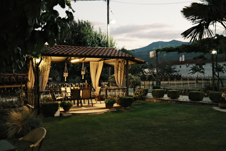 Others, Ξενωνας Χαραμα, Central Macedonia