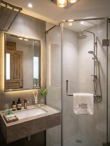 Bathroom, Yerevan Central Boutique Hotel, Yerevan