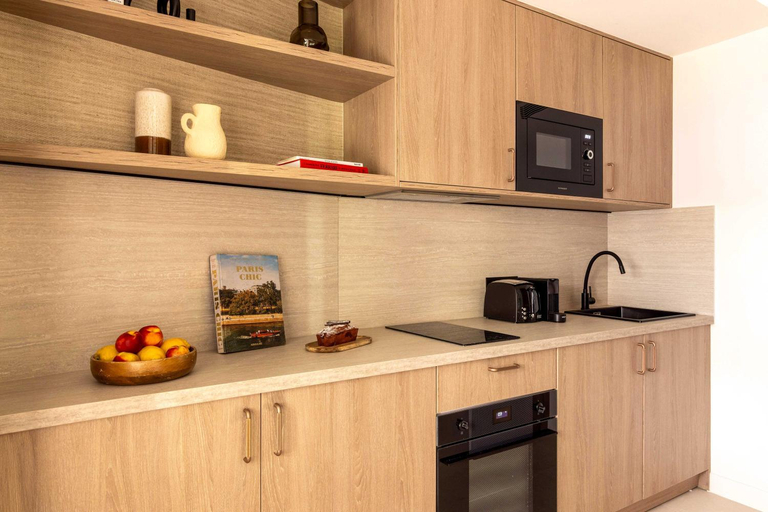 Others 3, Modern 4P apartment near the Croisette and the beach, Alpes-Maritimes