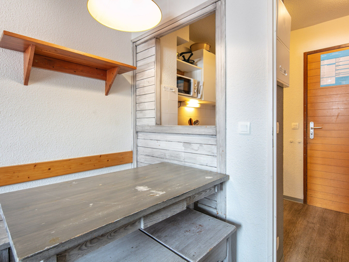 Others 4, Alpine Stay With Private Balcony, Savoie