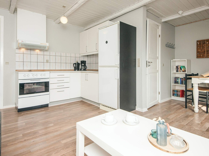 Others 3, 4 Star Holiday Home in Romo, Tønder