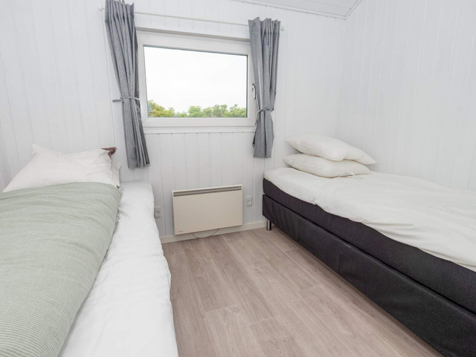 Bedroom 2, 4 Star Holiday Home in Harboore, Lemvig