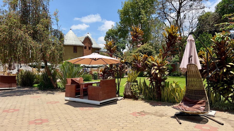 Others 4, Explora Lodge, Arusha