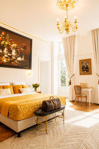 Bedroom 3, Chateau Morreau, Hainaut